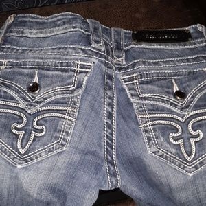 Rock revival (straight)